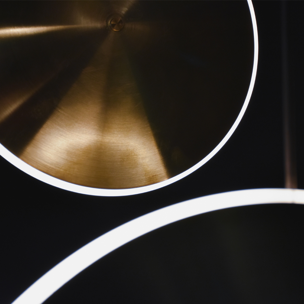 GRAYPANTS Chrona Dish 10h Brass | Ekspozycja showroomu