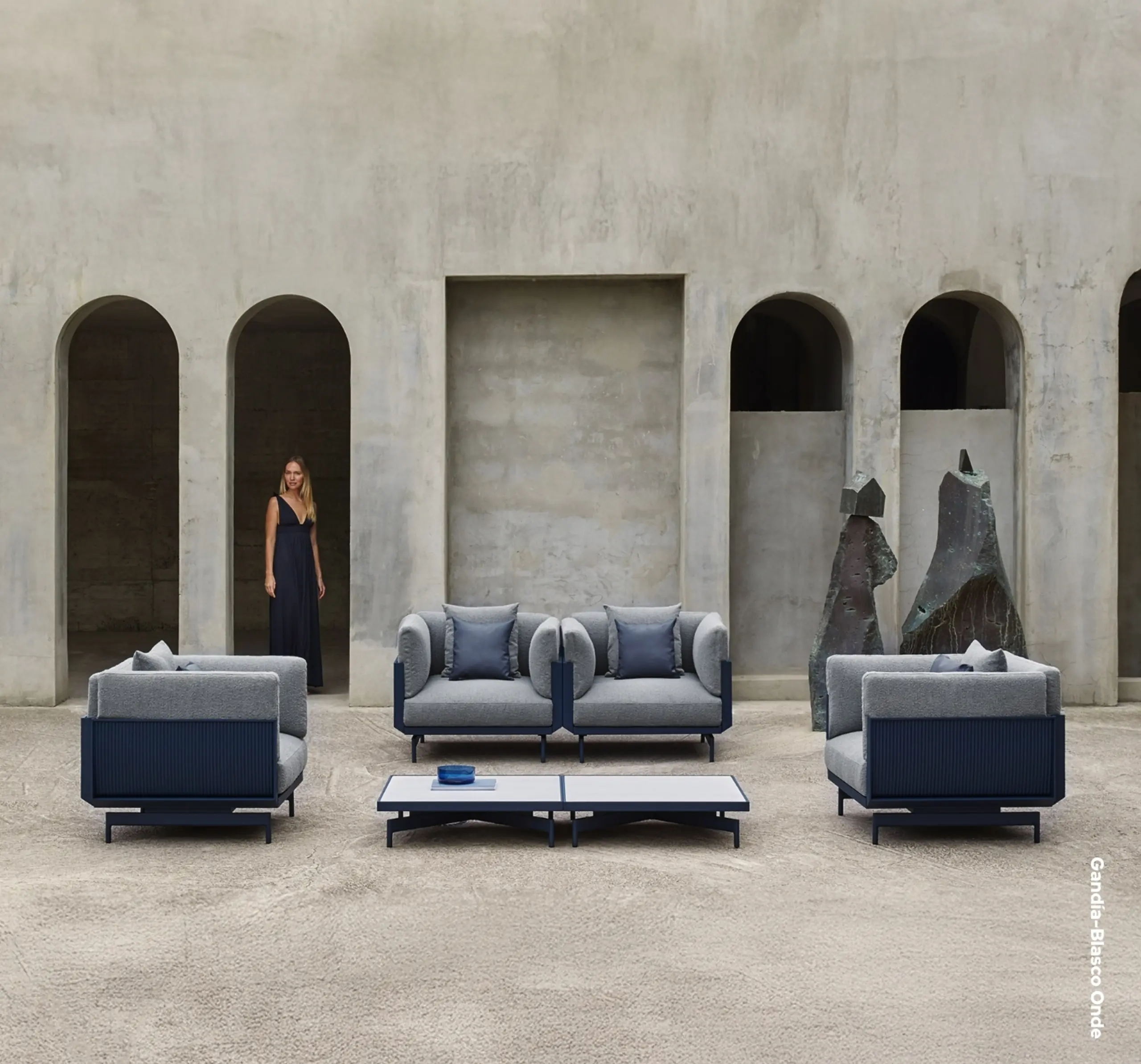 Gandía-Blasco Outdoor – Zacieranie granic pomiędzy wnętrzem a plenerem